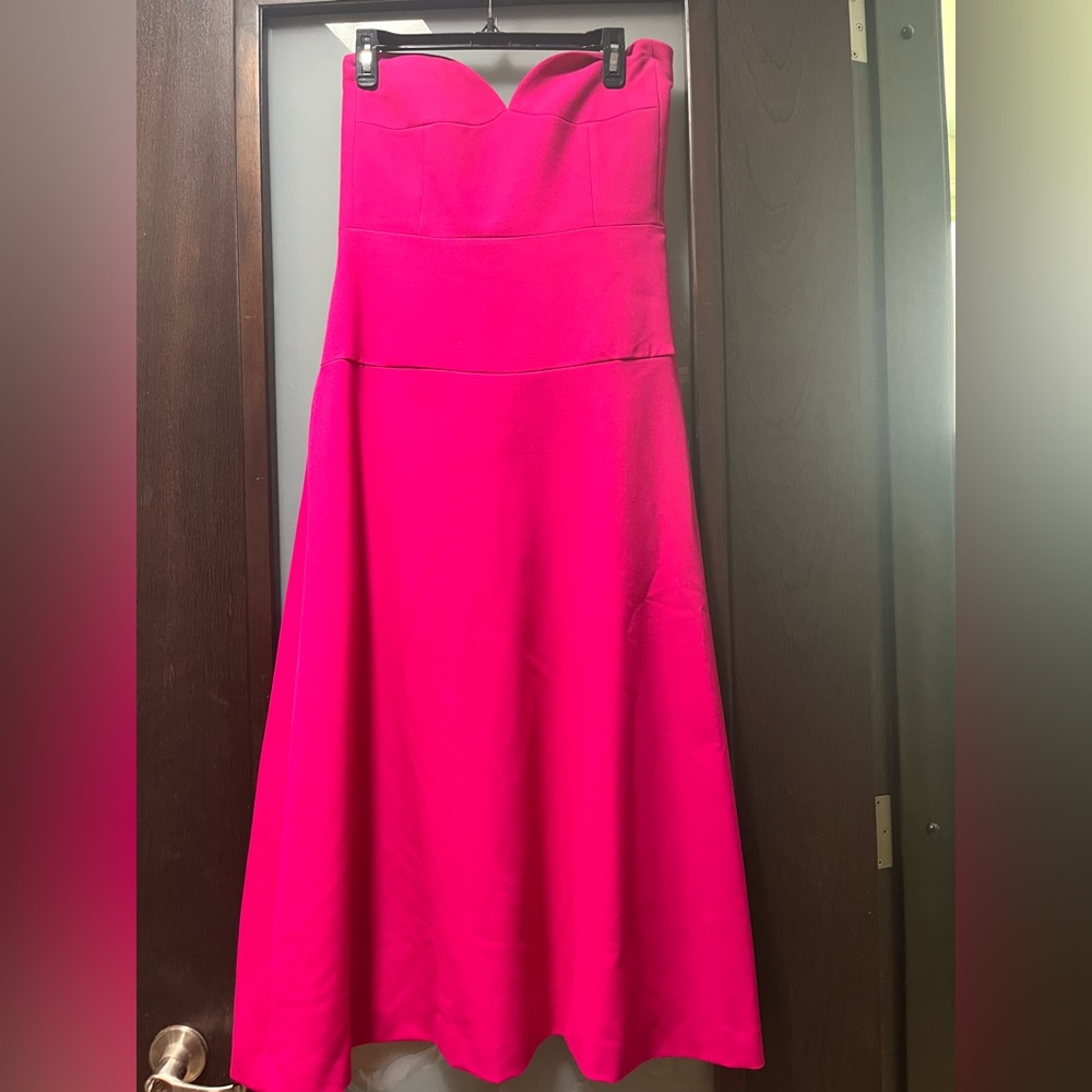 Zara fushia straples coctail dreess/ un solo día de uso